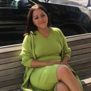 Meet your Posher, Dalya